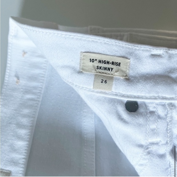 MADEWELL High-Rise Skinny Jeans - Picture 9 of 11